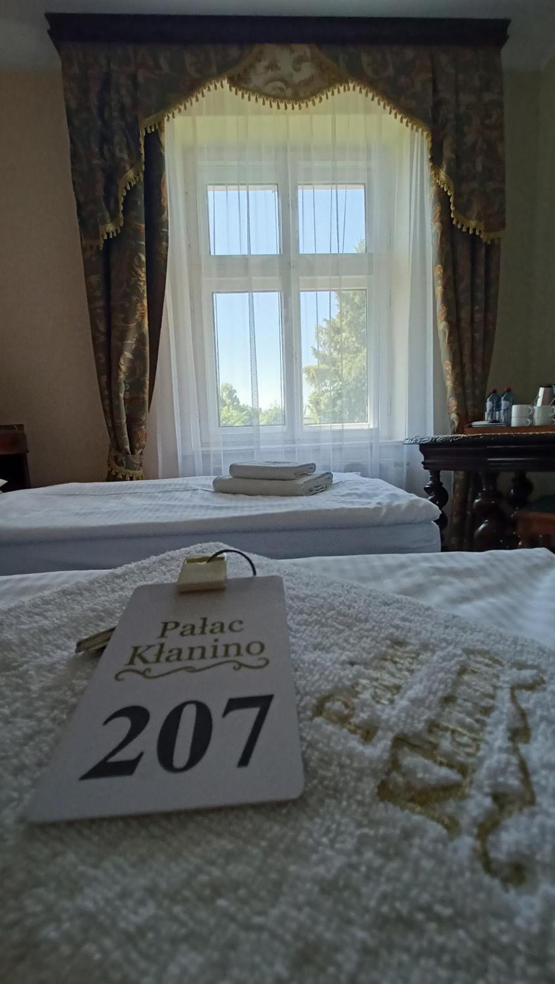 Palac Klanino Eksteriør bilde